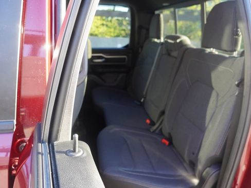 Used 2019 RAM 1500 Big Horn AWD/4WD image 24