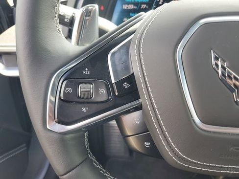 New 2025 Chevrolet Corvette Stingray Premium Conv w/ Z51 Performance Package image 24