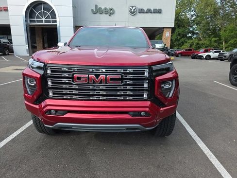 Used 2026 GMC Canyon Denali AWD/4WD image 2