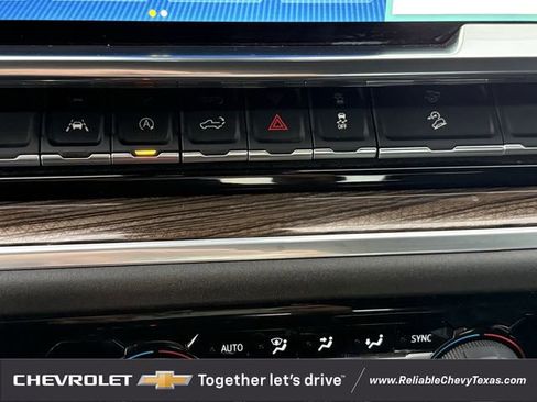 Certified 2025 Chevrolet Silverado 1500 LT image 25