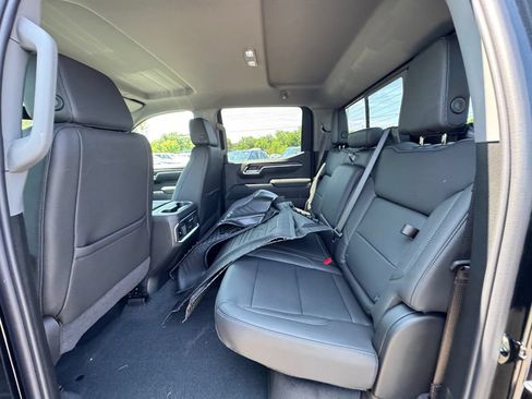 New 2026 GMC Sierra 1500 SLT w/ SLT Premium Plus Package AWD/4WD image 33