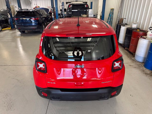 Used 2018 Jeep Renegade Sport w/ Power & Air Group AWD/4WD image 11