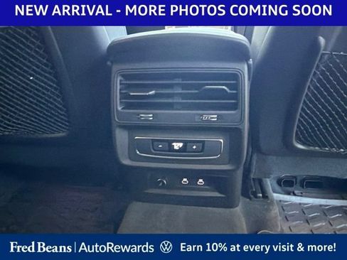 Used 2023 Audi Q7 3.0T Premium w/ Convenience Package AWD/4WD image 14