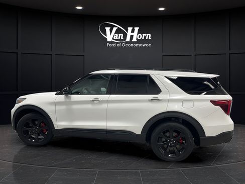 Used 2023 Ford Explorer ST w/ Technology Package AWD/4WD image 5