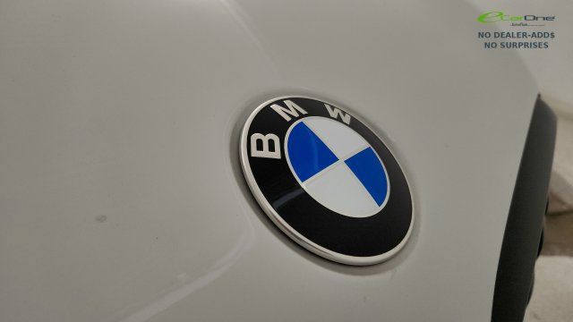 Used 2024 BMW X6 xDrive40i w/ M Sport Professional Package AWD/4WD image 30
