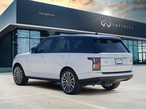 Used 2020 Land Rover Range Rover HSE image 5