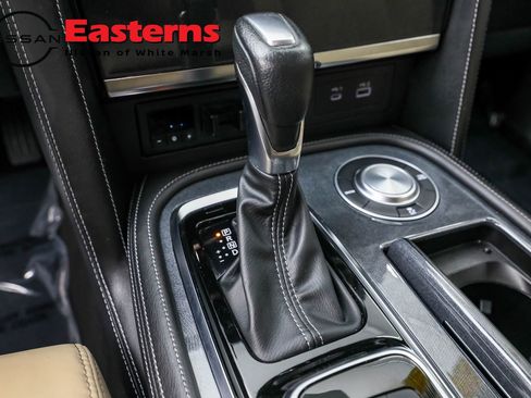 Used 2024 Nissan Armada SV image 14