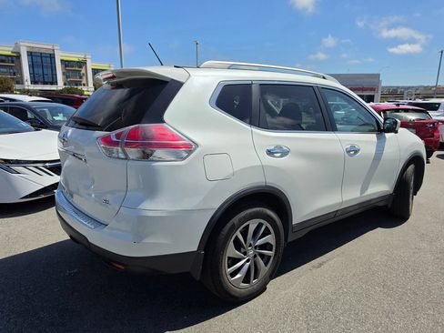 Used 2015 Nissan Rogue SL FWD image 4