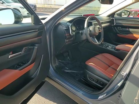 Certified 2025 MAZDA CX-50 Meridian Edition w/ Cargo Package image 12