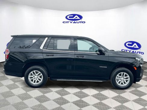 Used 2024 Chevrolet Tahoe LT image 2