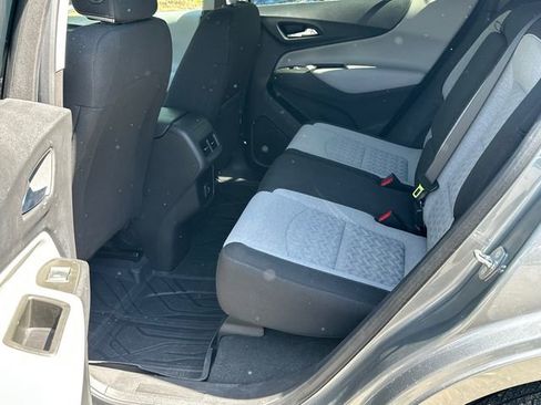 Used 2023 Chevrolet Equinox LT w/ LPO, Floor Liner Package FWD image 11