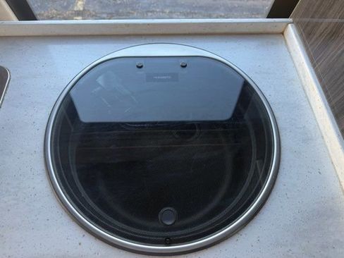 Used 2018 Mercedes-Benz Sprinter 3500 image 28