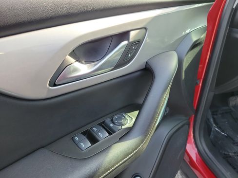 Used 2024 Chevrolet Blazer LT w/ Convenience Package image 18