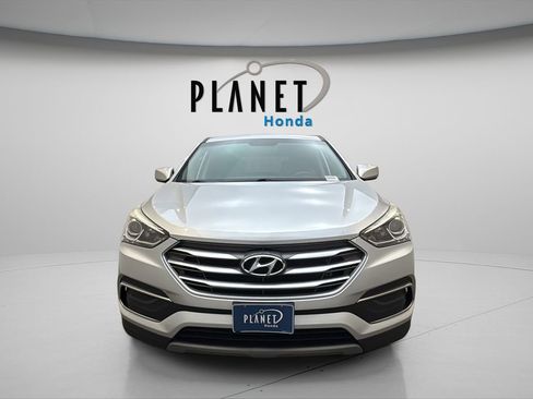 Used 2018 Hyundai Santa Fe Sport AWD/4WD image 11