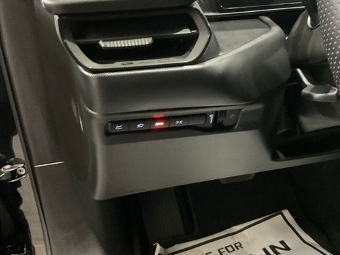 Used 2025 Dodge Charger R/T w/ Quick Order Package 25M R/T image 8