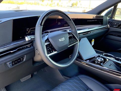 New 2026 Cadillac Escalade IQL Sport 1 w/ LPO, ONYX Package image 9