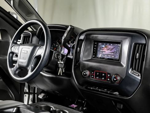 Used 2015 GMC Sierra 2500 4x4 Crew Cab w/ Sierra Convenience Package image 22