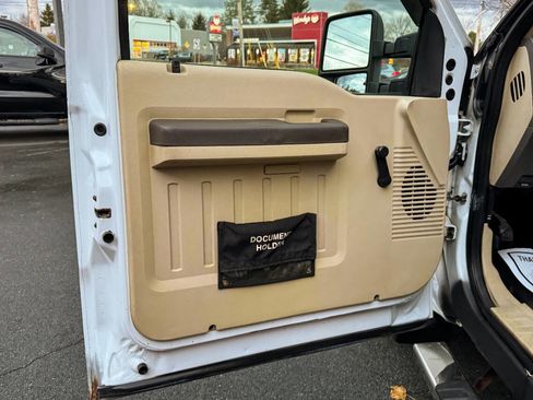 Used 2008 Ford F350 XLT image 27