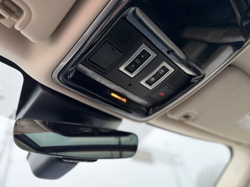 Used 2019 Land Rover Range Rover HSE image 27