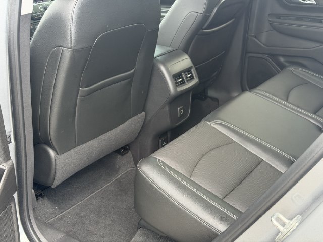 Used 2023 GMC Terrain SLT w/ Tech Package FWD image 23