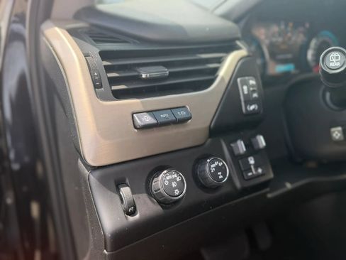 Used 2018 GMC Yukon XL Denali w/ Open Road Package AWD/4WD image 40