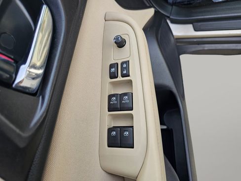 Used 2016 Subaru Outback 2.5i Premium image 29