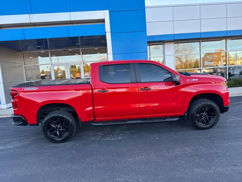 Certified 2022 Chevrolet Silverado 1500 LT Trail Boss w/ LT Trail Boss Premium Package image 3