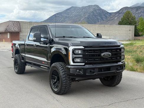 Used 2023 Ford F350 Lariat w/ Lariat Ultimate Package AWD/4WD image 1