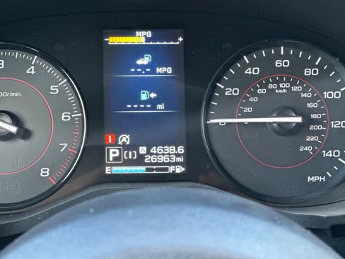 Used 2023 Subaru Crosstrek 2.0i Premium w/ Special Edition image 27