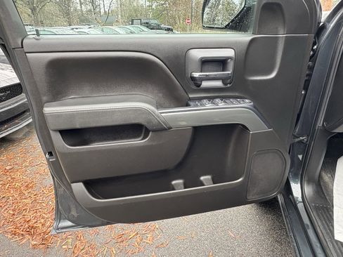 Used 2019 Chevrolet Silverado 1500 LT image 17