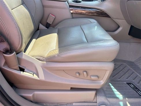Used 2019 GMC Yukon SLT w/ Open Road Package image 16