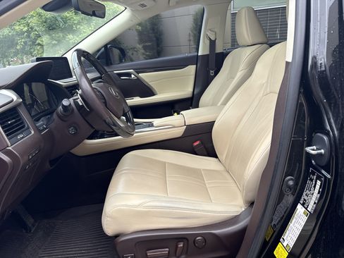 Used 2020 Lexus RX 350 AWD w/ Luxury Package image 16