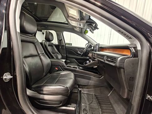Used 2020 Lincoln Corsair Reserve w/ Equipment Group 201A AWD/4WD image 29