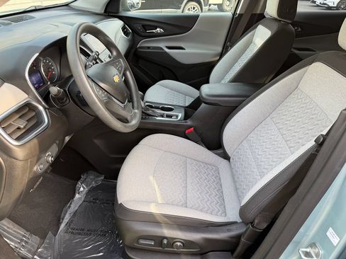 Used 2022 Chevrolet Equinox LT FWD image 24