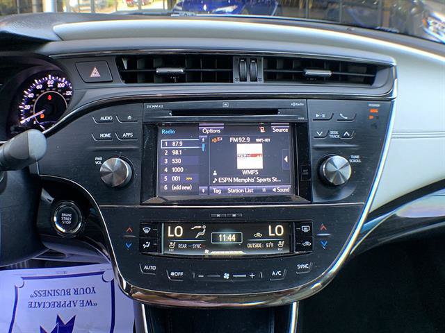 Used 2015 Toyota Avalon Limited FWD image 16