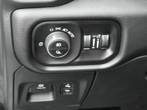 New 2026 RAM 1500 Laramie w/ Night Edition AWD/4WD image 18