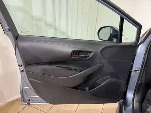 Certified 2025 Toyota Corolla LE FWD image 14