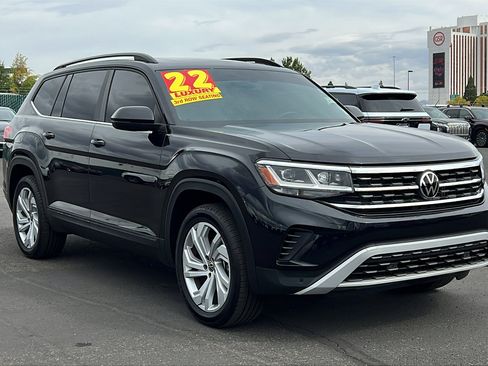 Used 2022 Volkswagen Atlas SE image 3