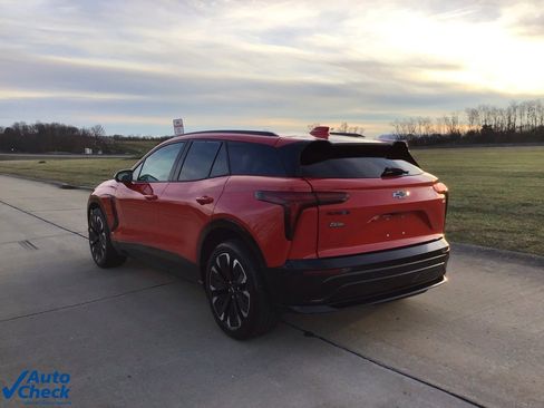 Used 2024 Chevrolet Blazer EV RS image 7