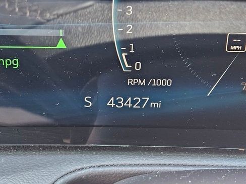Certified 2024 Cadillac XT4 Premium Luxury FWD image 29