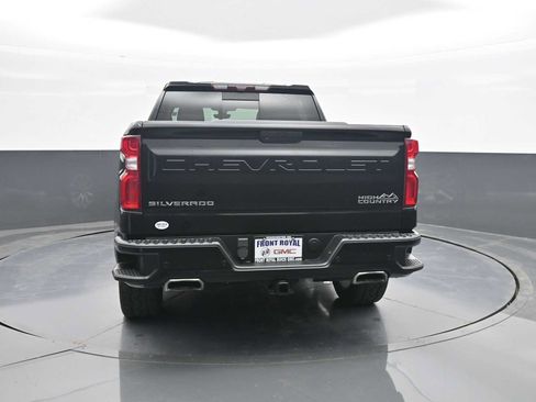 Used 2021 Chevrolet Silverado 1500 High Country w/ Technology Package AWD/4WD image 6