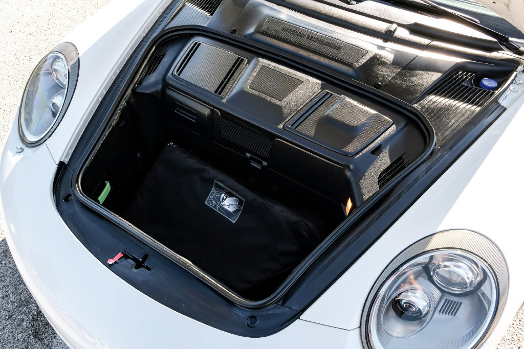 Used 2011 Porsche 911 Carrera GTS RWD image 41
