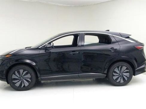 Certified 2023 Nissan Ariya FWD image 5