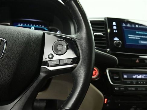 Used 2019 Honda Pilot Elite image 17