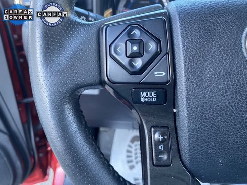 Used 2018 Toyota 4Runner TRD Off-Road Premium image 28