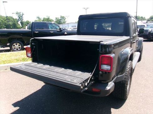 Used 2021 Jeep Gladiator Sport w/ Quick Order Package 24Q 80Th AWD/4WD image 17