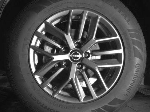 Used 2022 Nissan Rogue S AWD/4WD image 9