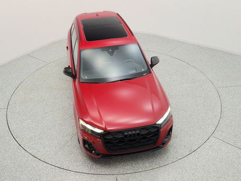 Used 2025 Audi SQ7 Prestige AWD/4WD image 23
