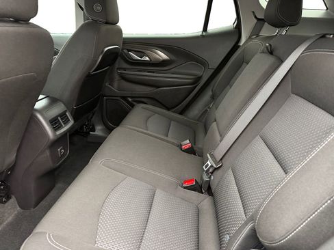 Used 2024 GMC Terrain SLE image 14