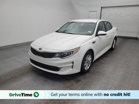 Used 2018 Kia Optima LX image 1